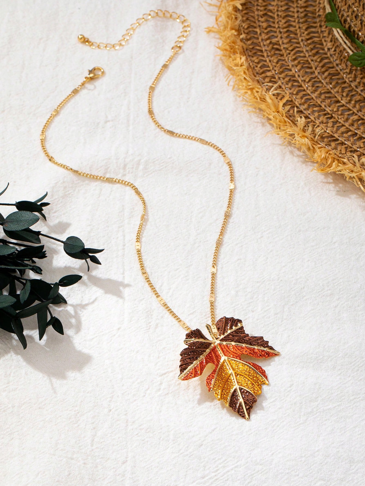 1Pc Autumn Maple Leaf Painted Alloy Necklace for Women