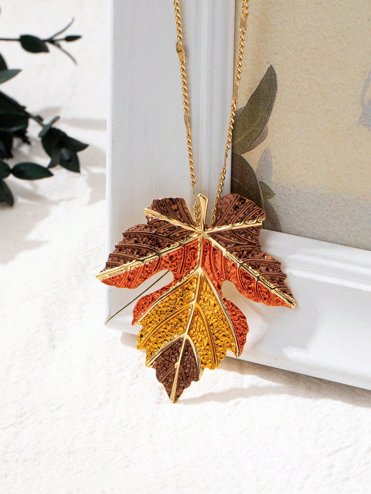 1Pc Autumn Maple Leaf Painted Alloy Necklace for Women